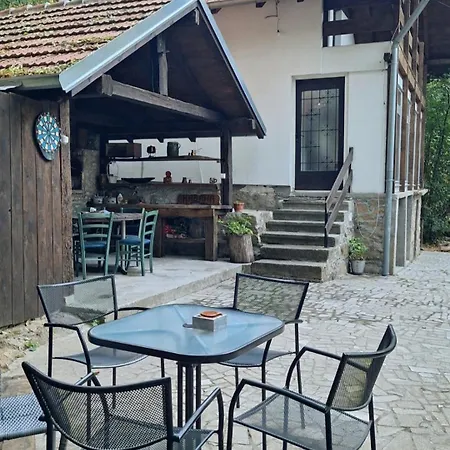 Kavanakunt Arandelovac Exterior photo